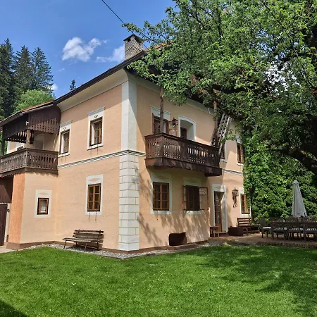 Weger Kirchbach Bei Nassfeld