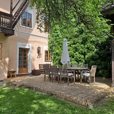 Weger Kirchbach Bei Nassfeld Dom wakacyjny