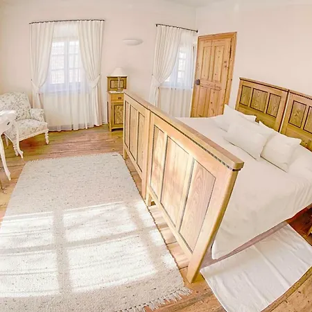 Weger Kirchbach Bei Nassfeld Dom wakacyjny