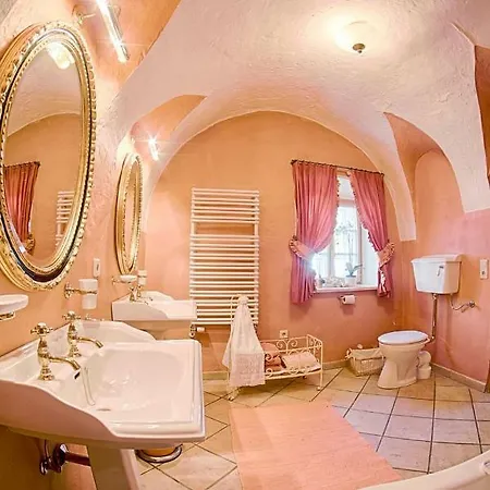 Weger Kirchbach Bei Nassfeld 度假居 Rattendorf