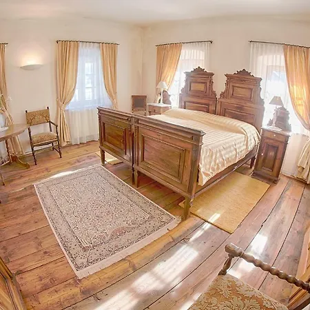 Weger Kirchbach Bei Nassfeld 度假居 Rattendorf