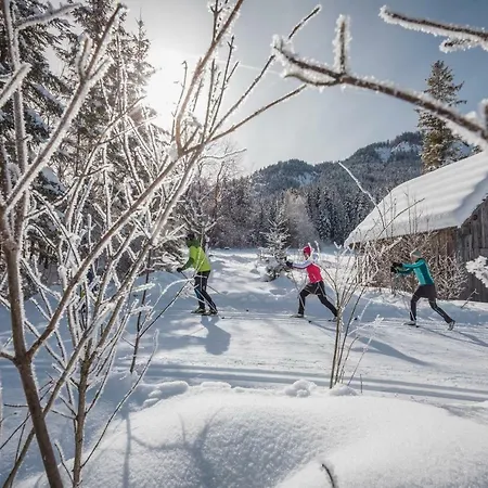 Weger Kirchbach Bei Nassfeld Dom wakacyjny Rattendorf